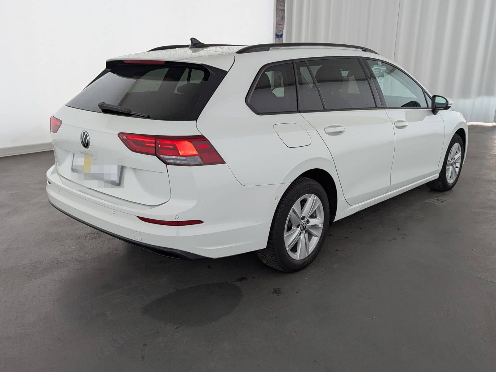 Volkswagen Golf VIII 1.5 TSI Life OPF LED+NAVI+ACC+SHZ+RFK+ foto 6