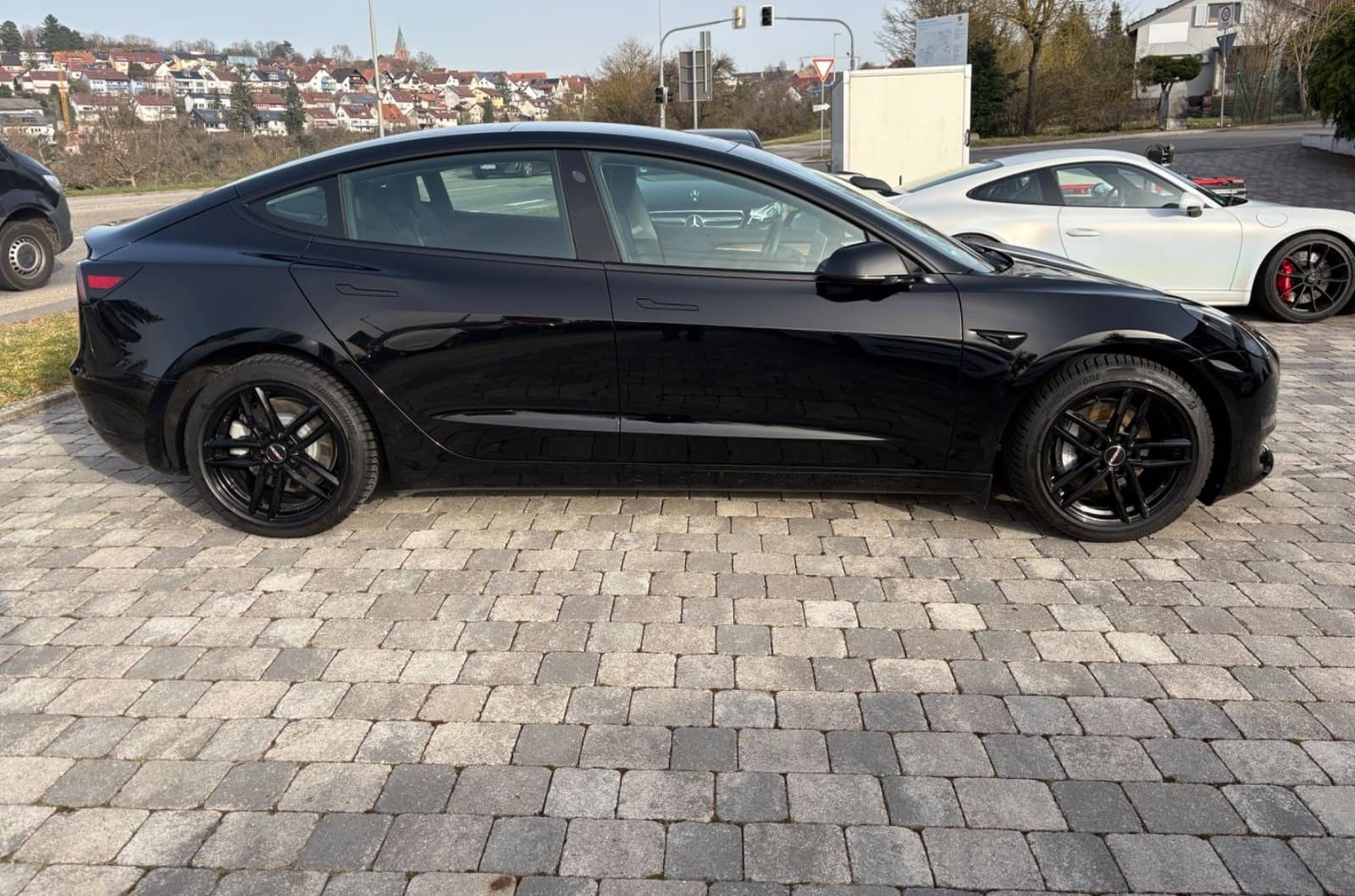 Tesla Model 3 Long Range Dual AWD 8 fach Alu SOH 95 % foto 2