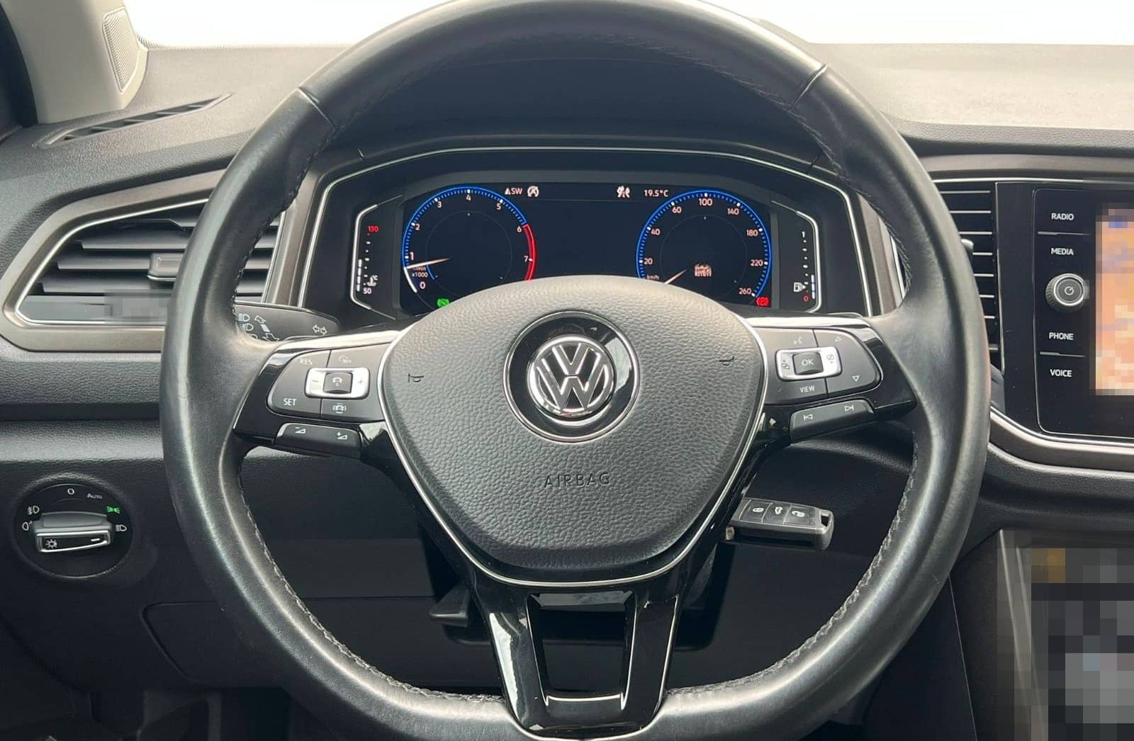 Volkswagen T-Roc 1,5 TSI ACT DSG "Style" ACC COCKPIT foto 9