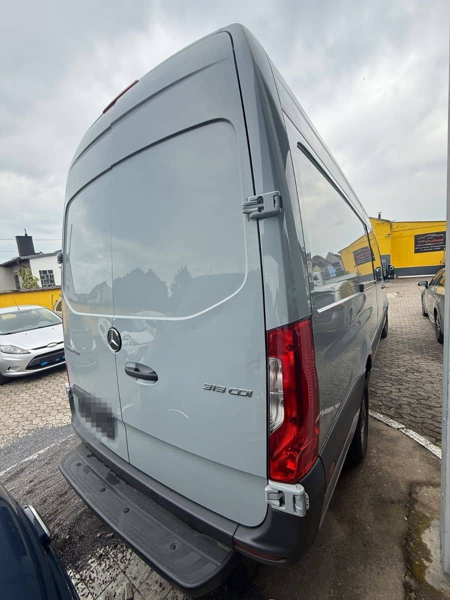 Mercedes-Benz Sprinter III Kasten RWD/AWD 319 CDI RWD L3 / L4 foto 7