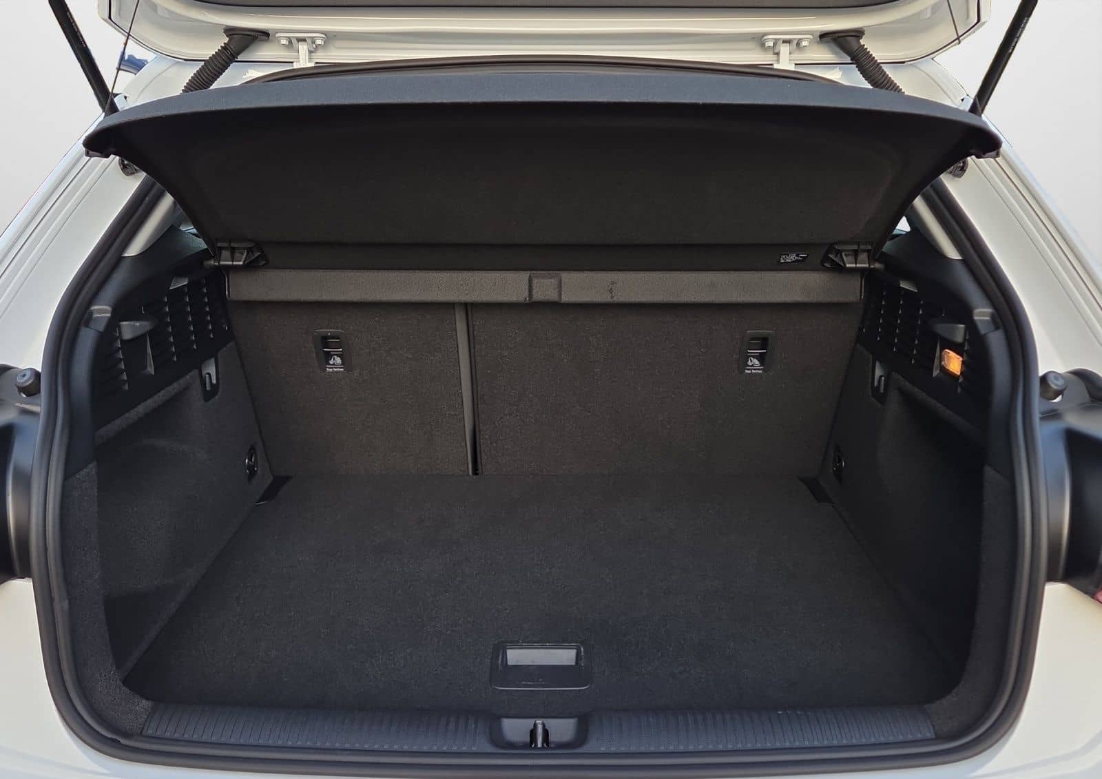 Audi Q2 30 TFSI LED MMI Navi Klima Sitzheizung Alu foto 12