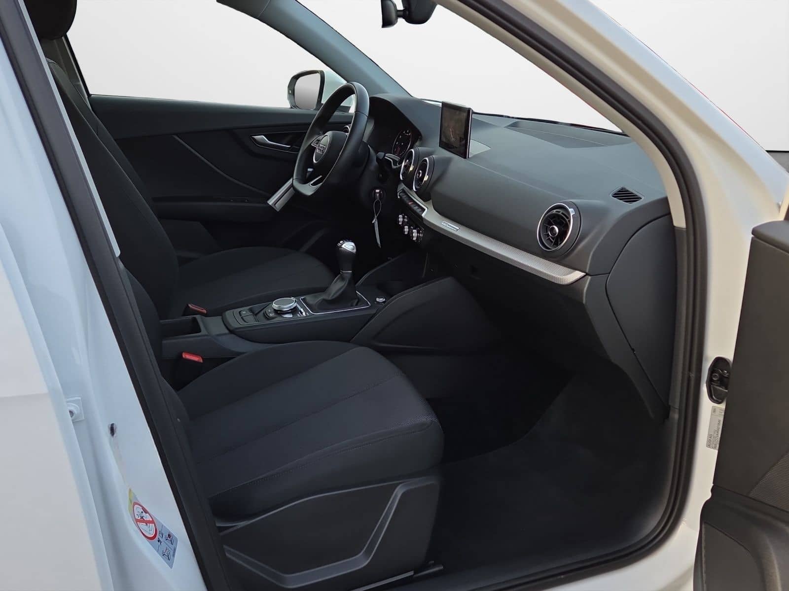 Audi Q2 30 TFSI LED MMI Navi Klima Sitzheizung Alu foto 13