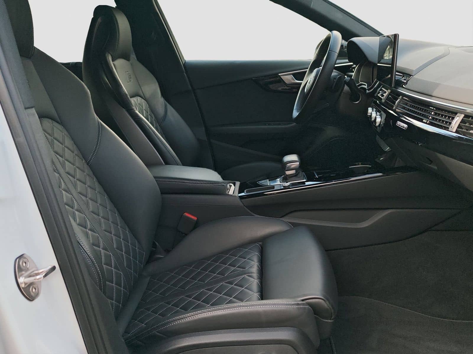 Audi A4 Avant S line 50 TDI qu Business LED Kamera AH foto 15