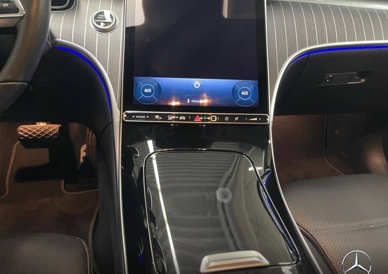 Mercedes-Benz C 180 T Avantgarde/AHK/Adv+/Guard360°/DigiLight foto 15