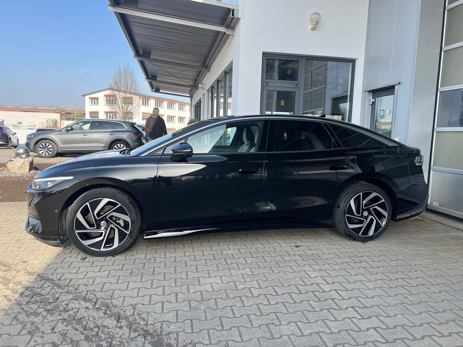 Volkswagen ID.7 Pro 210 kW HUD DCC Sound 2 x Paket Plus foto 4