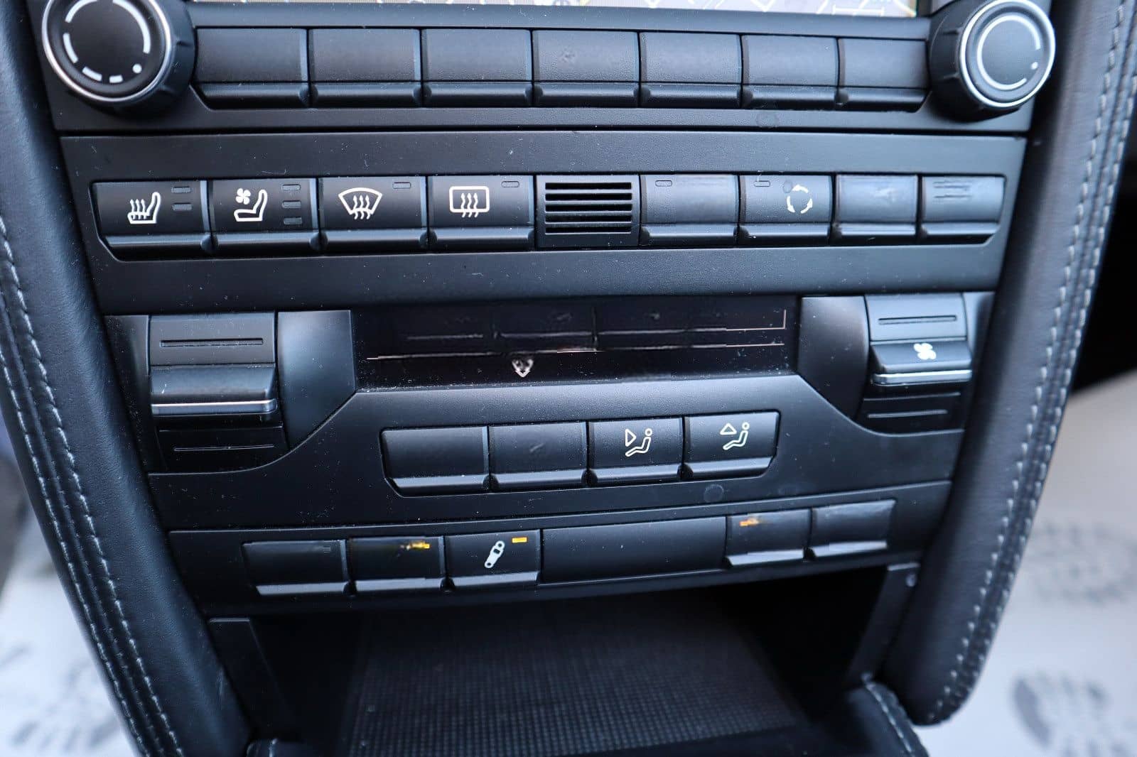 Porsche 911 T Cabrio*Sitz Heiz. u. Kühl*Sportausp.*1A foto 16