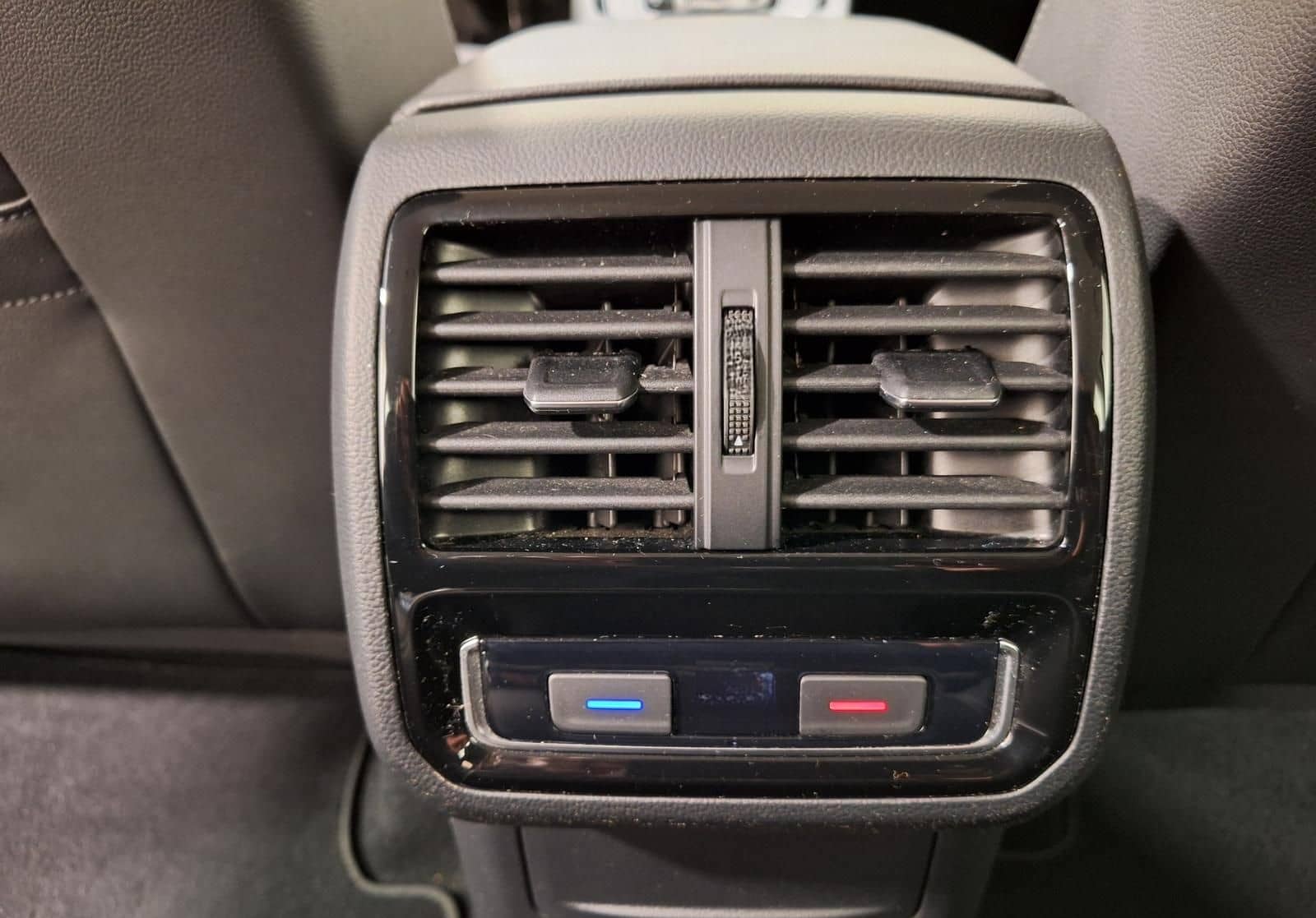 Volkswagen Passat Variant 2.0 TDI Alltrack 4Motion AHZV|LED foto 16