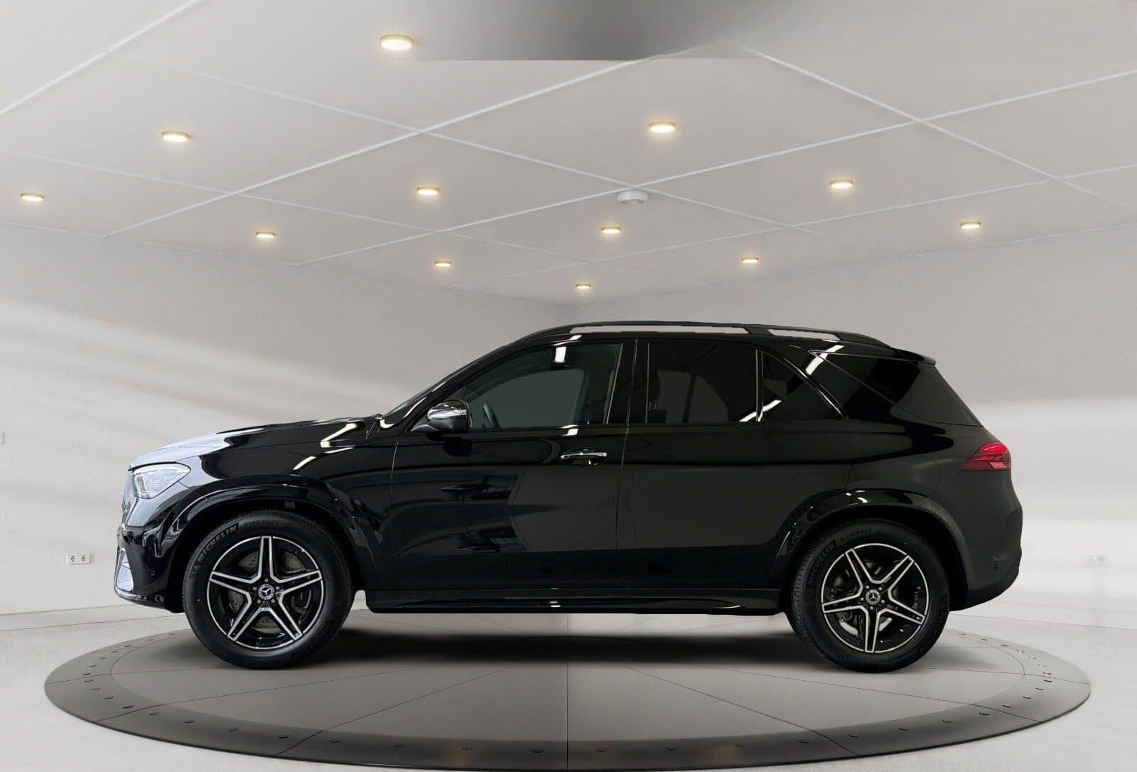 Mercedes-Benz GLE 450 d 4M AMG-Line 360° AIRMATIC 20" PanoD. ! foto 2