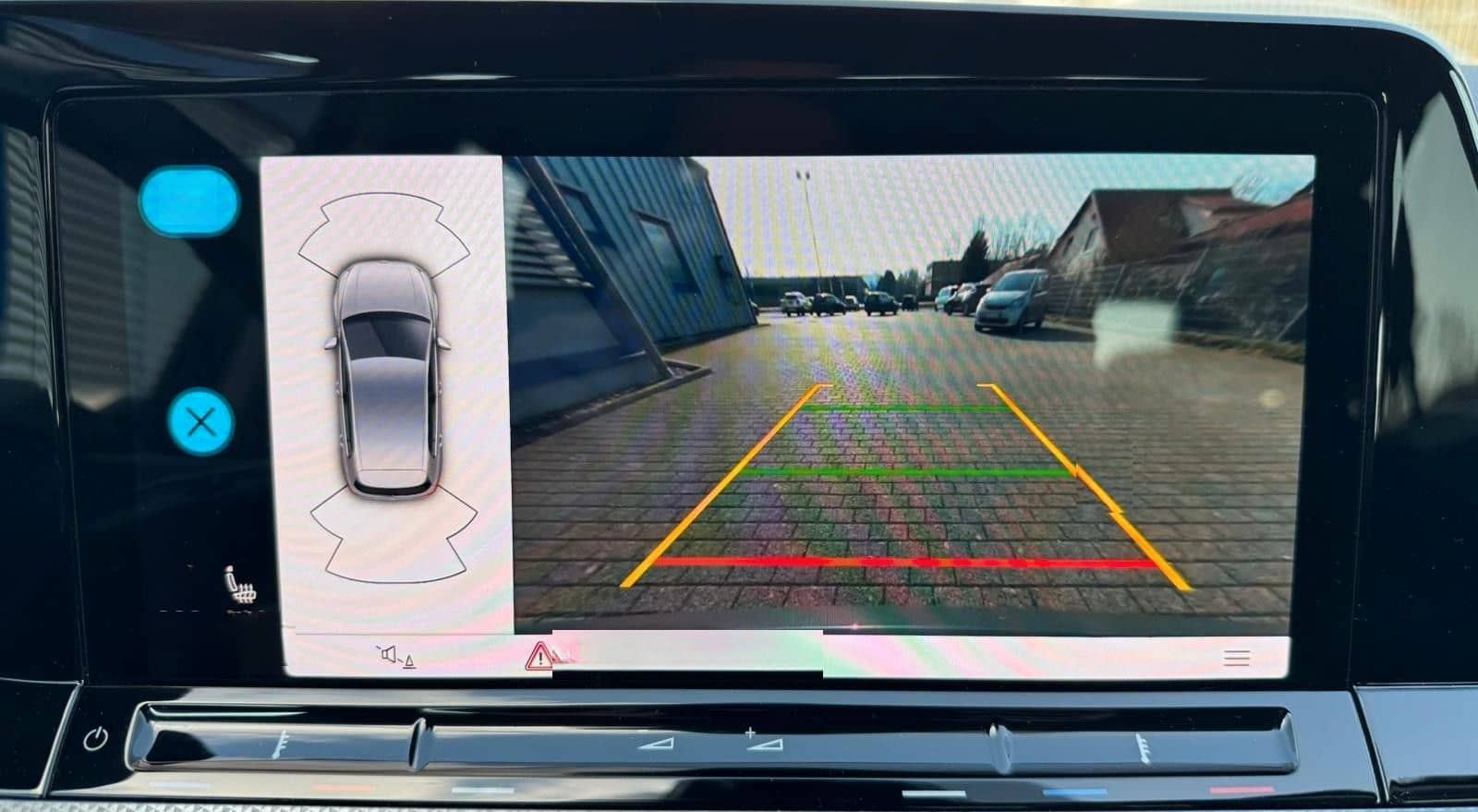 Volkswagen GOLF VIII 1.5 TSI LED KAMERA NAVI APP C. LKR.HZ. foto 16