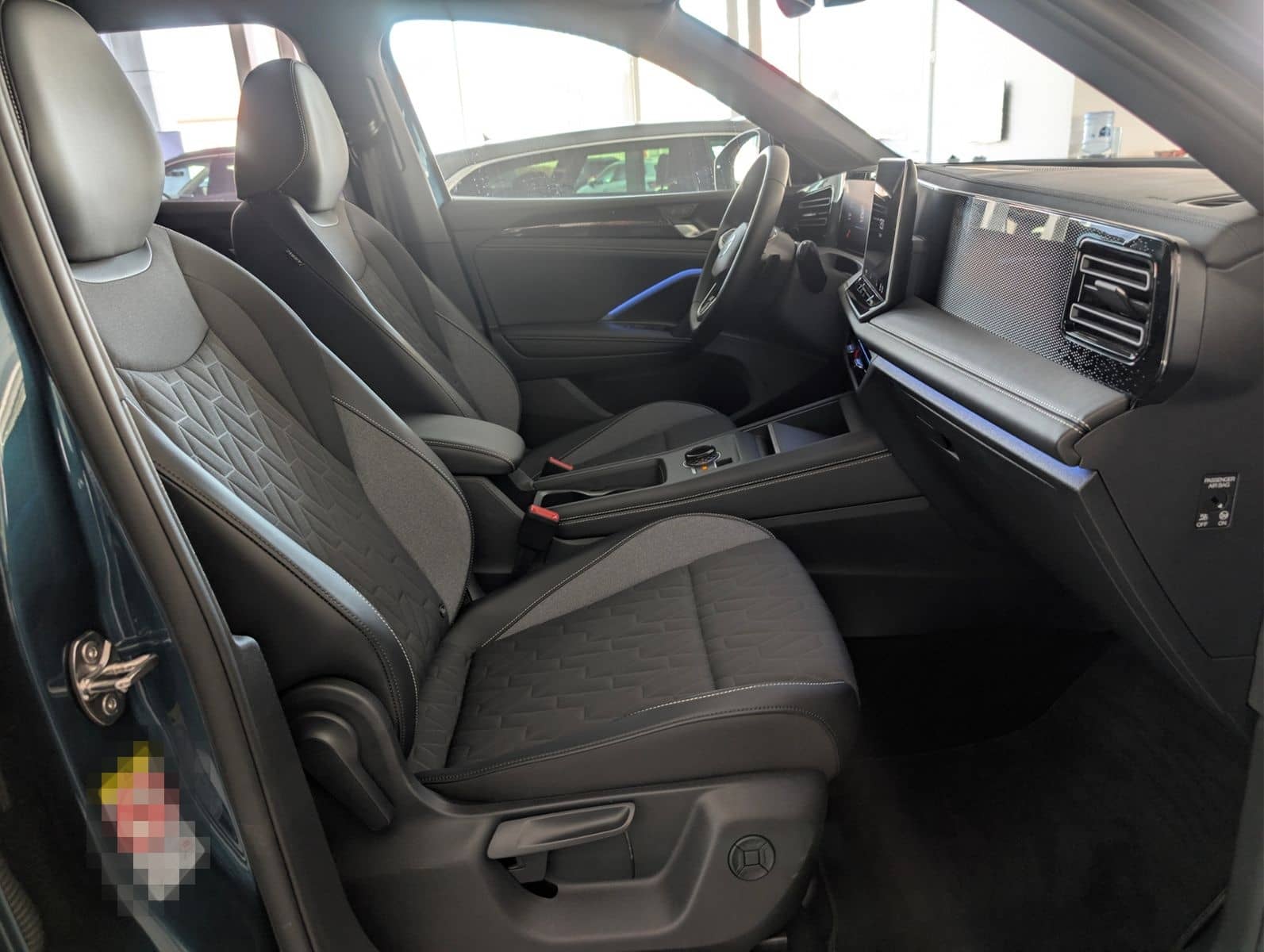 Volkswagen Tiguan 1.5 eTSI DSG NAVI/AZV/KAMERA/LED foto 17