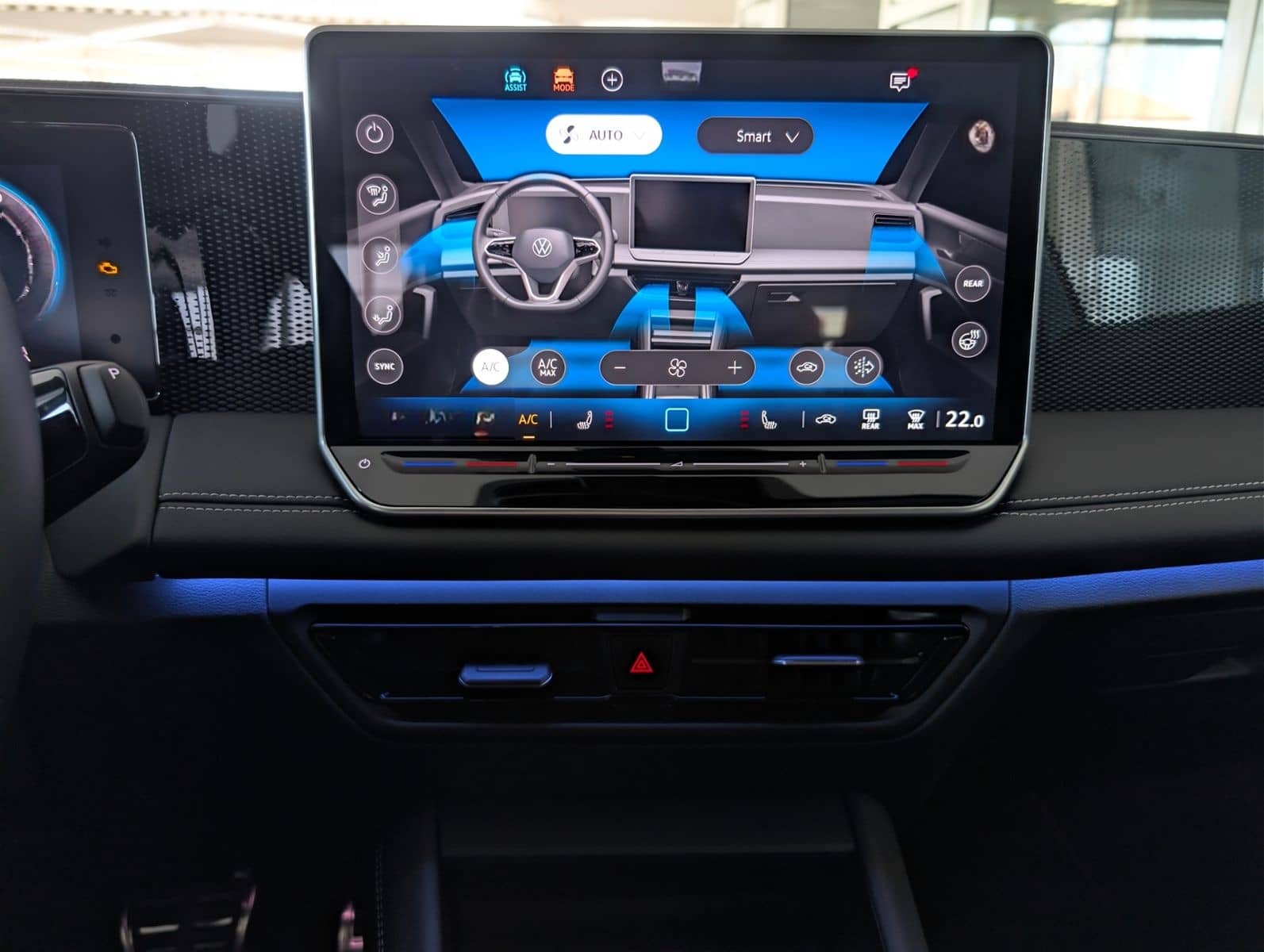 Volkswagen Tiguan 1.5 eTSI DSG NAVI/AZV/KAMERA/LED foto 25