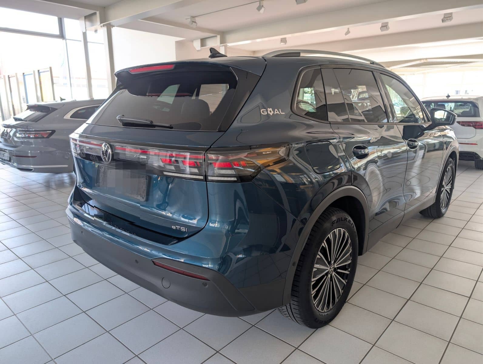 Volkswagen Tiguan 1.5 eTSI DSG NAVI/AZV/KAMERA/LED foto 5