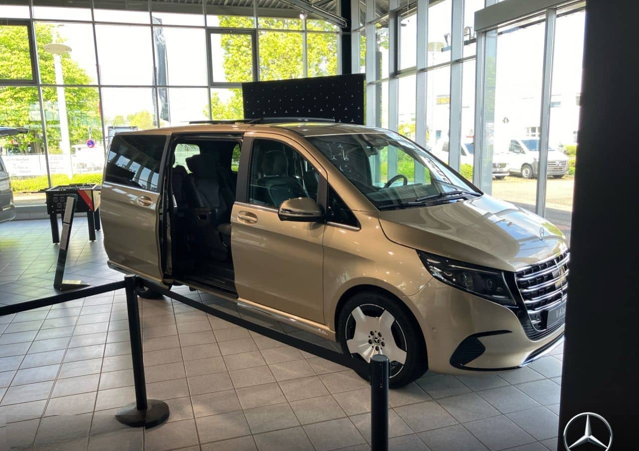 Mercedes-Benz V 300 d 4x4 Lang EXCLUSIVE ALLRAD+LUXUSSITZE+AHK foto 5