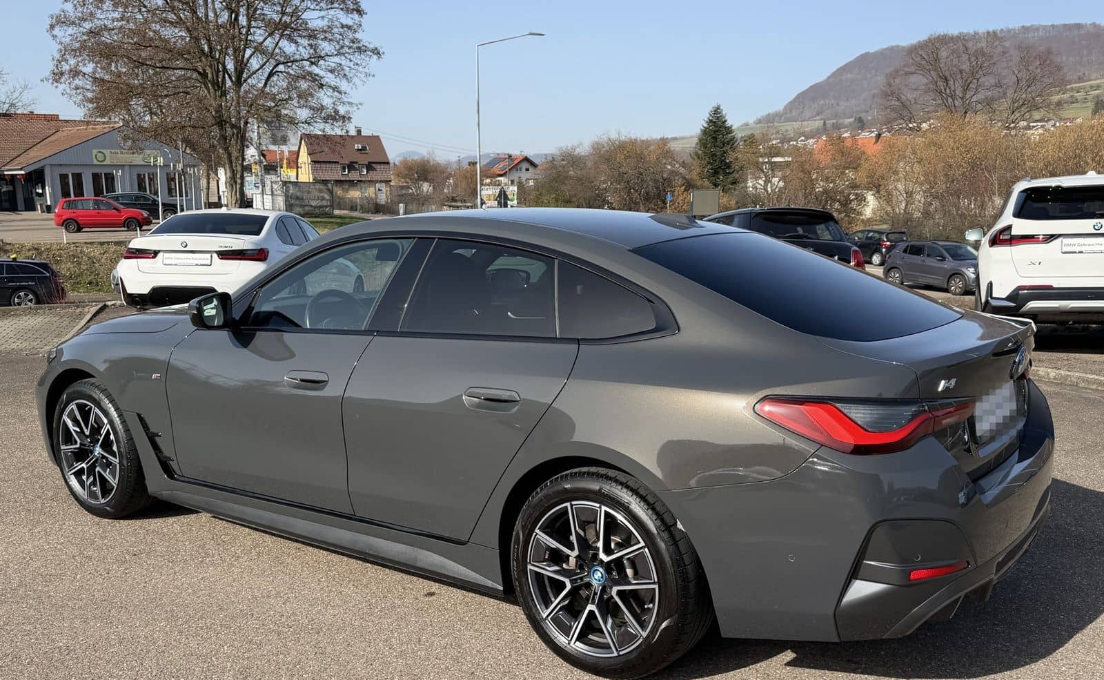 BMW i4 eDrive35 M Sport DAB Komfortzg. Tempomat Shz foto 5