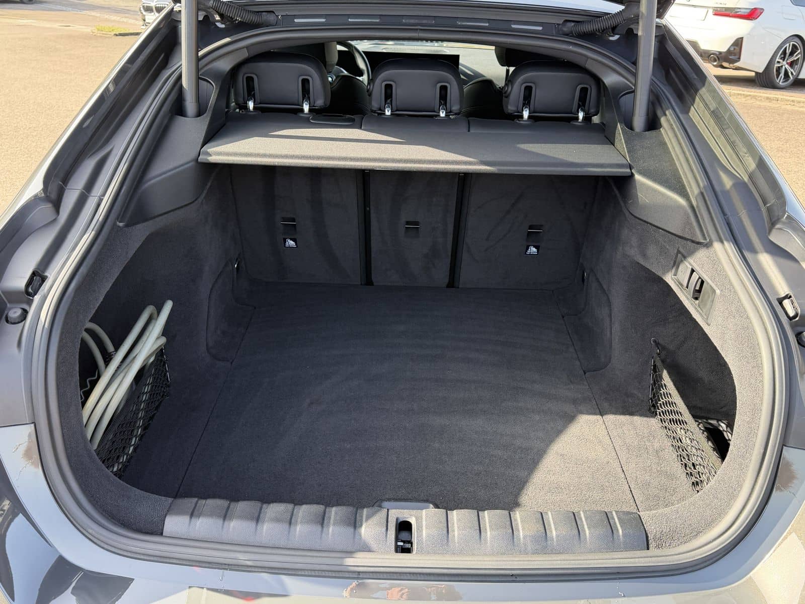 BMW i4 eDrive35 M Sport DAB Komfortzg. Tempomat Shz foto 7