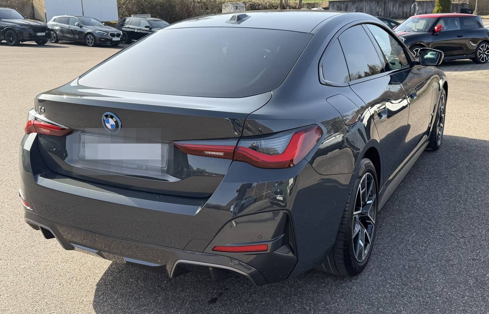 BMW i4 eDrive35 M Sport DAB Komfortzg. Tempomat Shz foto 10