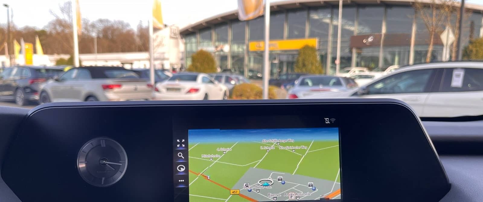 Lexus UX 250 h Launch Edition LED NAV SHZ RFK foto 15