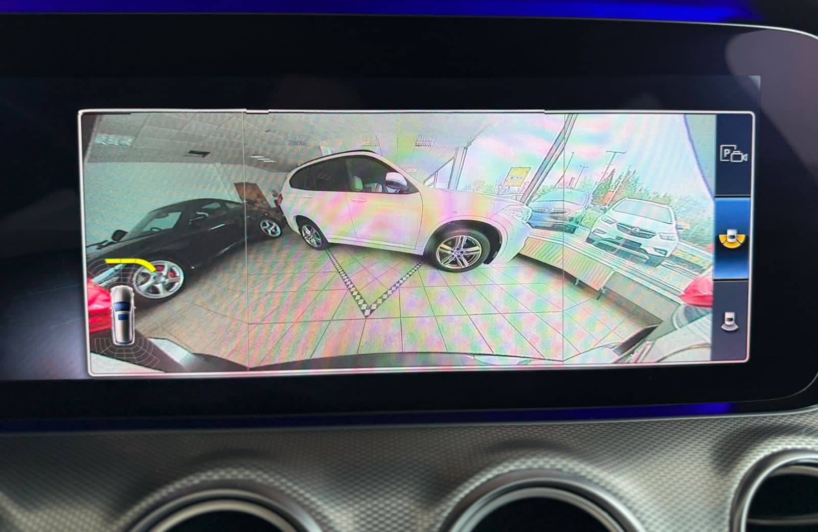 Mercedes-Benz E 300 d E T-Modell AMG LINE 20" NIGHT PAKET foto 16