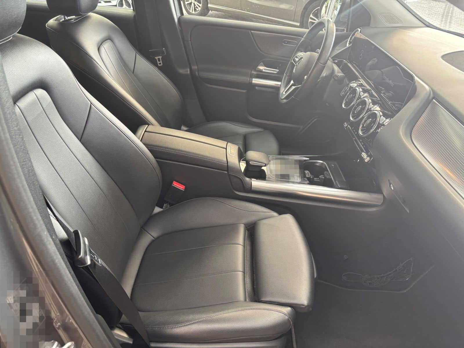 Mercedes-Benz B 180 Progessive Kamera MBUX Navi Sitzh. foto 8