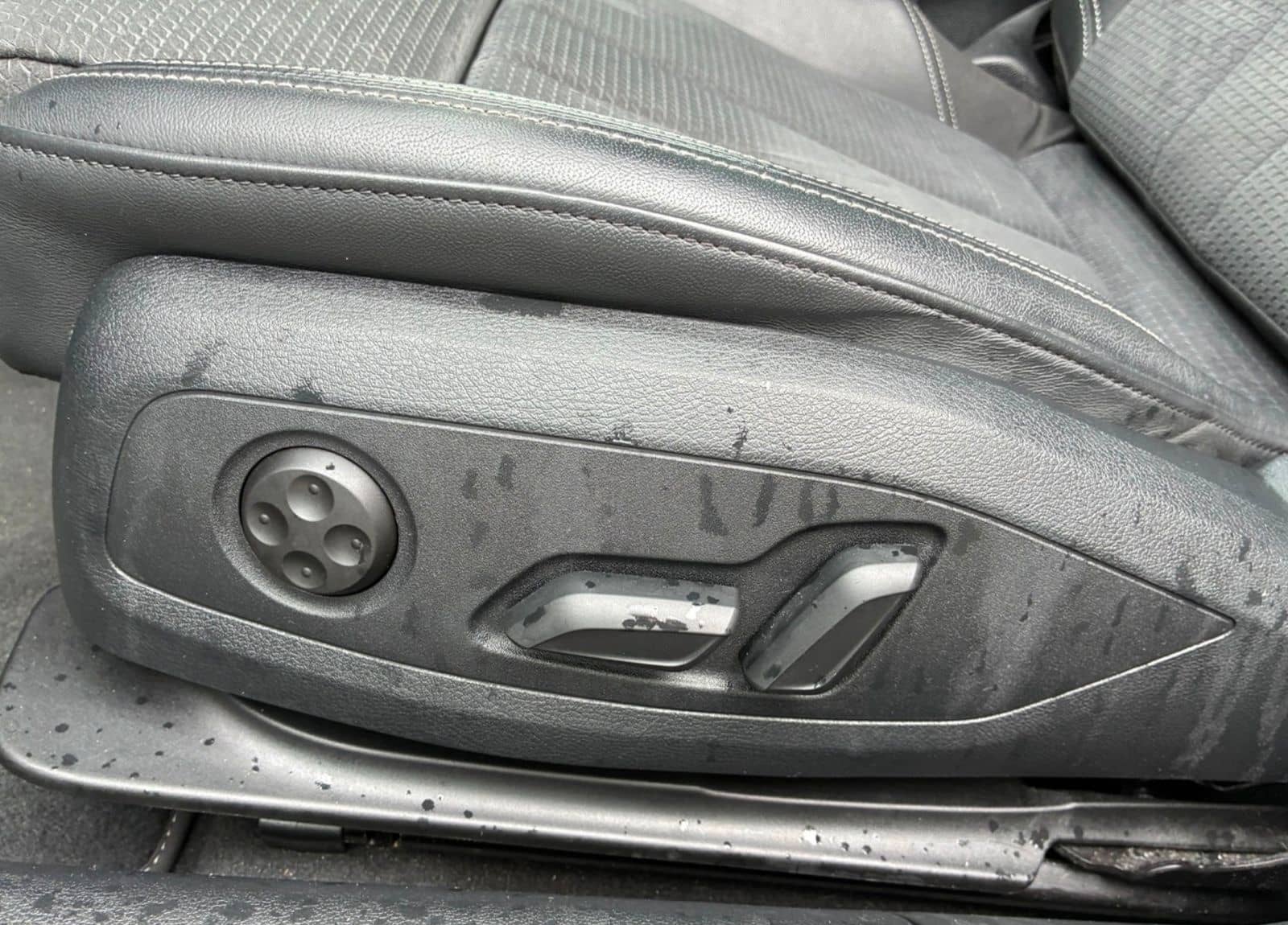 Audi S4 quattro 3.0 TDI Avant (EURO 6d) foto 23