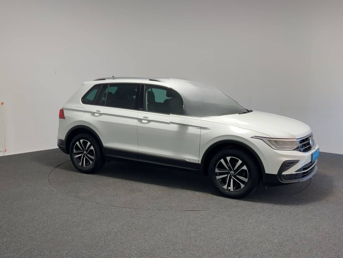 Volkswagen Tiguan 2.0 TDI DSG United foto 3