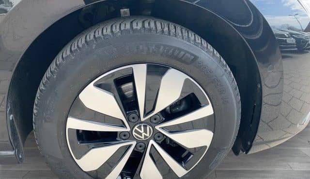 Volkswagen Golf VIII Variant 1.5 TSI Move ACC+LED+NAVI+SHZG foto 6