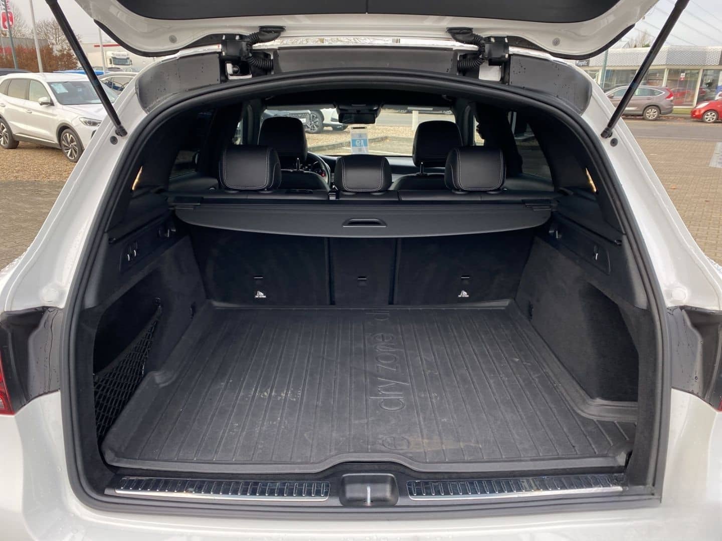 Mercedes-Benz GLC 300 d 4Matic AMG Line Luftfed. HUD 360Cam LR foto 14