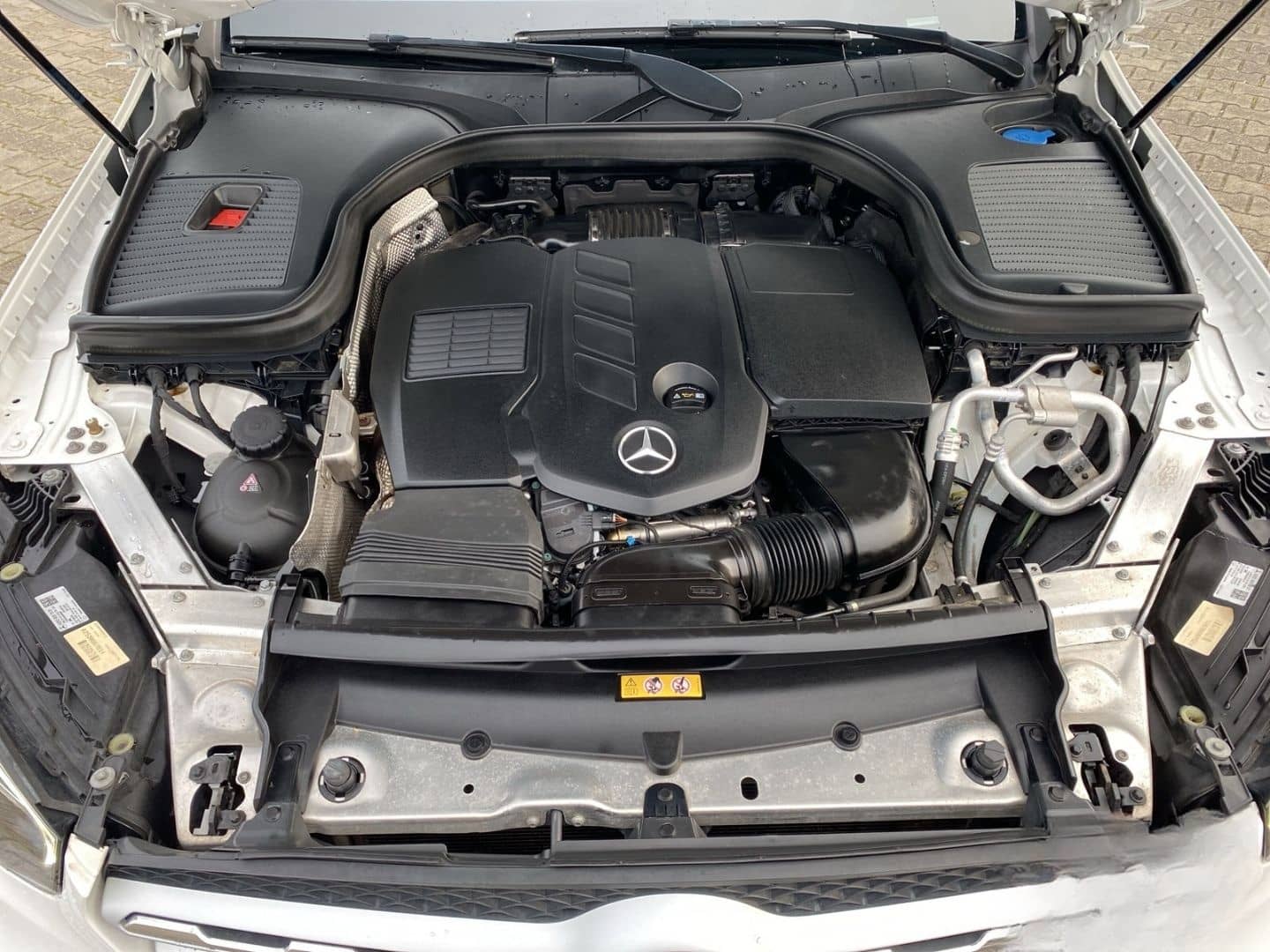 Mercedes-Benz GLC 300 d 4Matic AMG Line Luftfed. HUD 360Cam LR foto 15