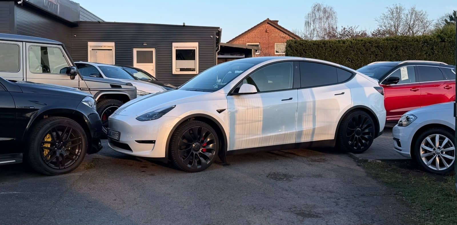 Tesla Model Y Performance Dual AWD foto 1