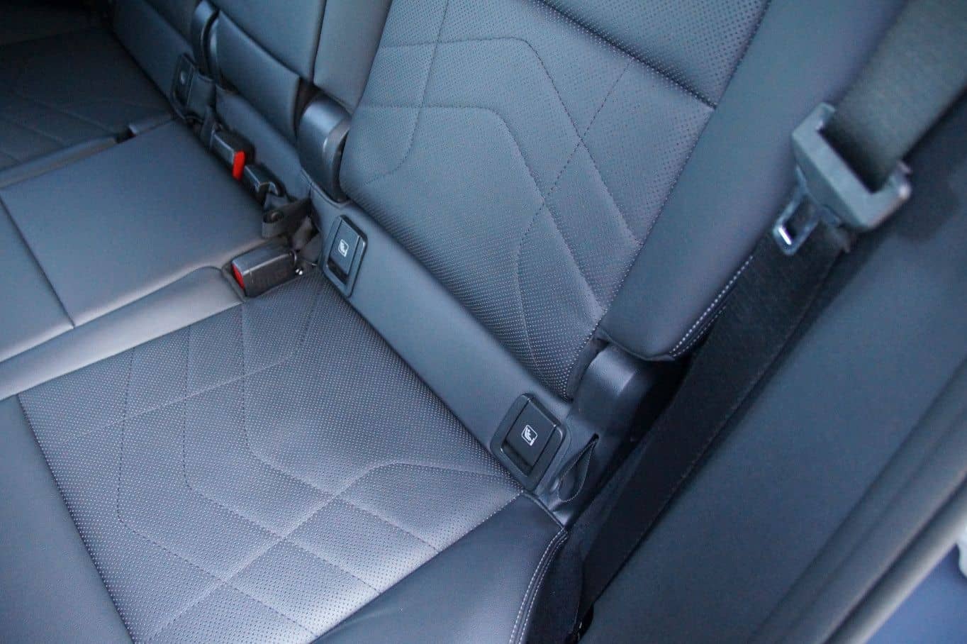 BMW 218 Active Tourer*1HD*M*LEDER*SCHECKHEFT*T'OP foto 19