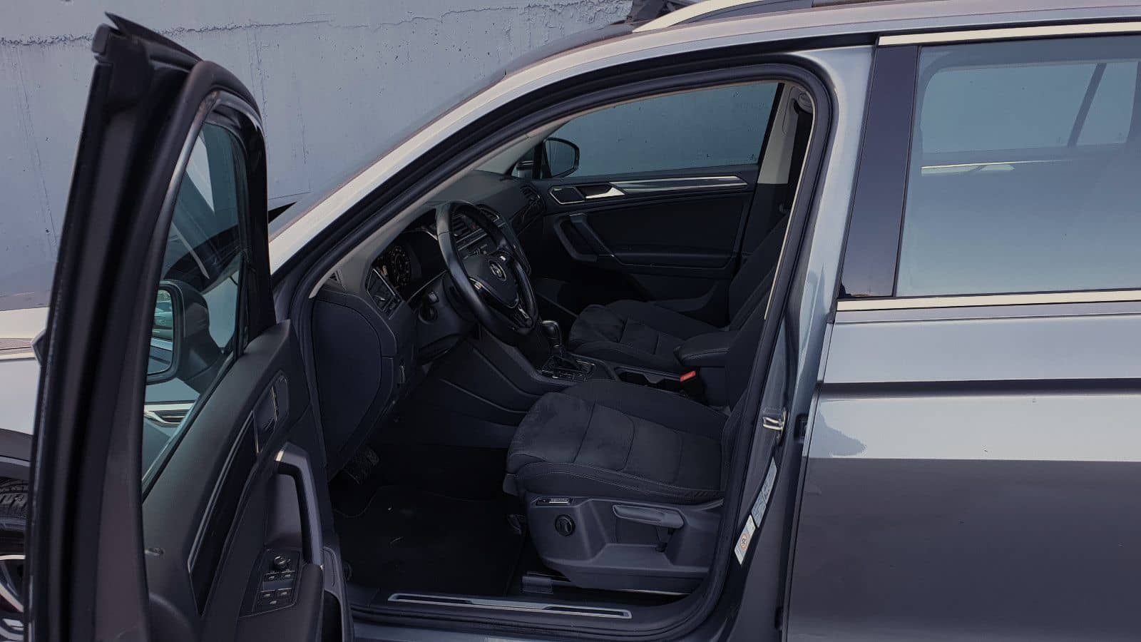 Volkswagen Tiguan Allspace 2.0 TDI DSG * 7 Sitze *Pano/AHK foto 6