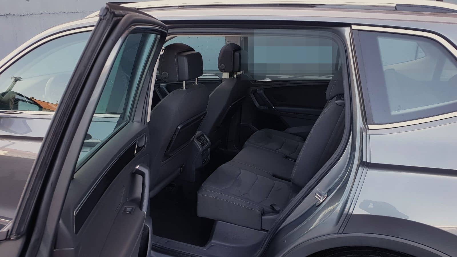 Volkswagen Tiguan Allspace 2.0 TDI DSG * 7 Sitze *Pano/AHK foto 9