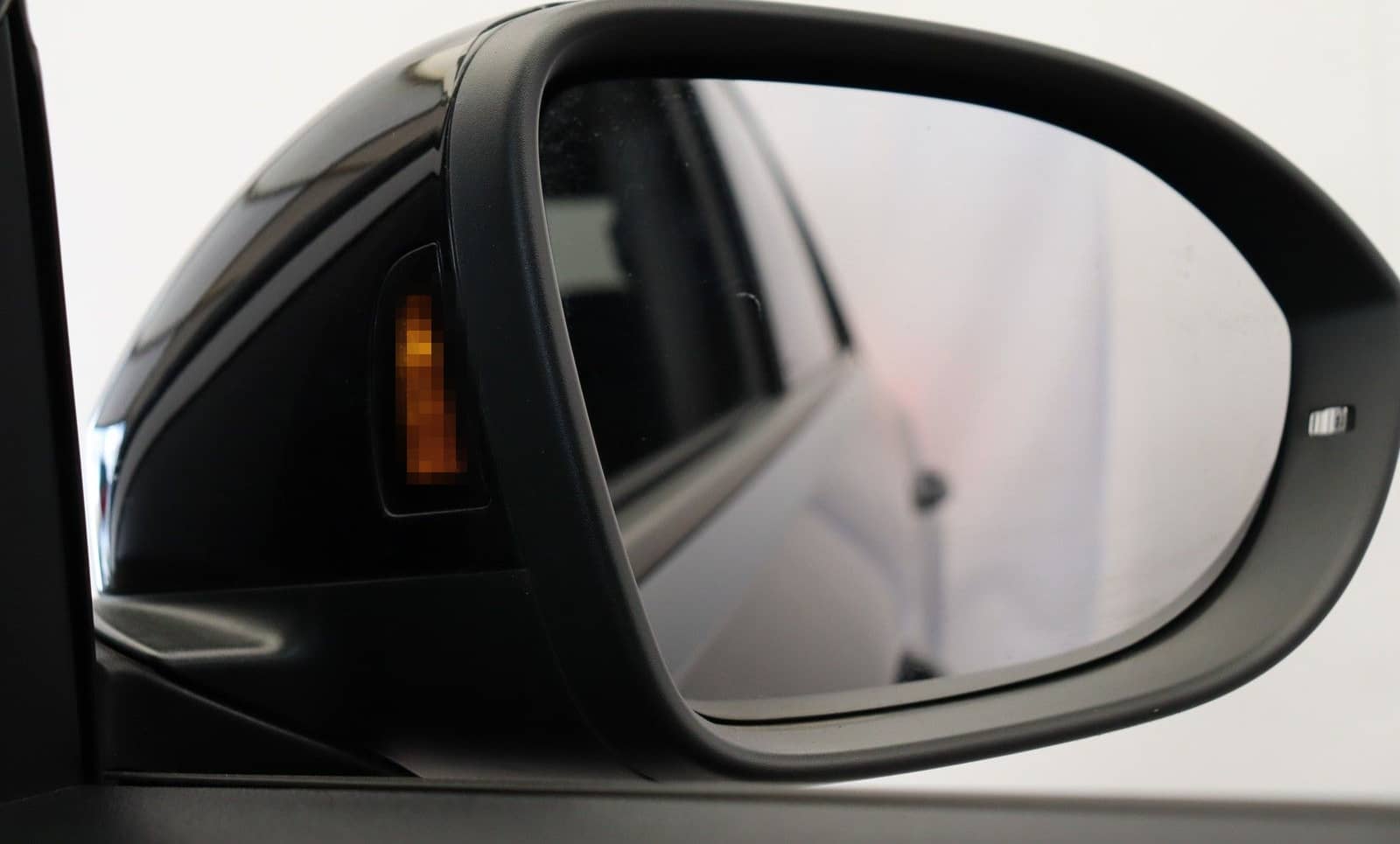 Volkswagen T-Roc 2.0 R-LINE+4M+PANO+MATRIX+RFK+ACC+19ZOLL foto 16