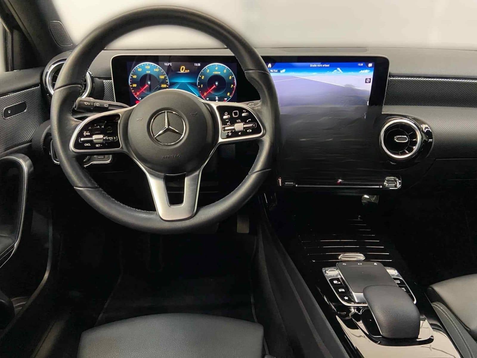 Mercedes-Benz A 180 Progressive+LED+Kam+Navi+SHZ+Komfortfahrw. foto 10