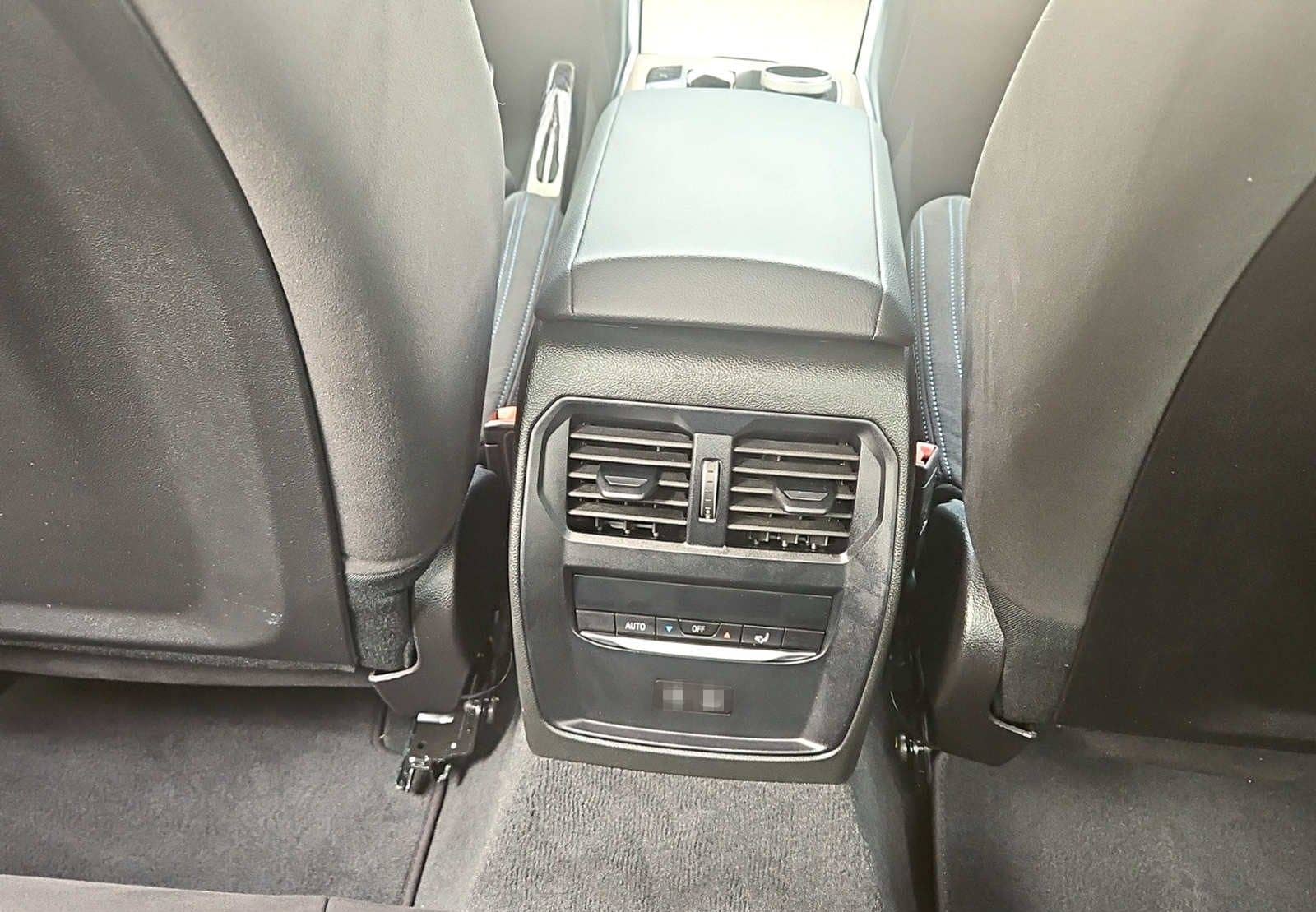 BMW 318d Limousine M Sport Navi Kamera HiFi Alarm foto 15