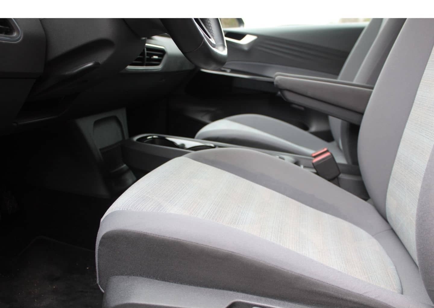 Volkswagen ID.3 Pro Performance NAVI LED FULL LINK ACC GRA  foto 5