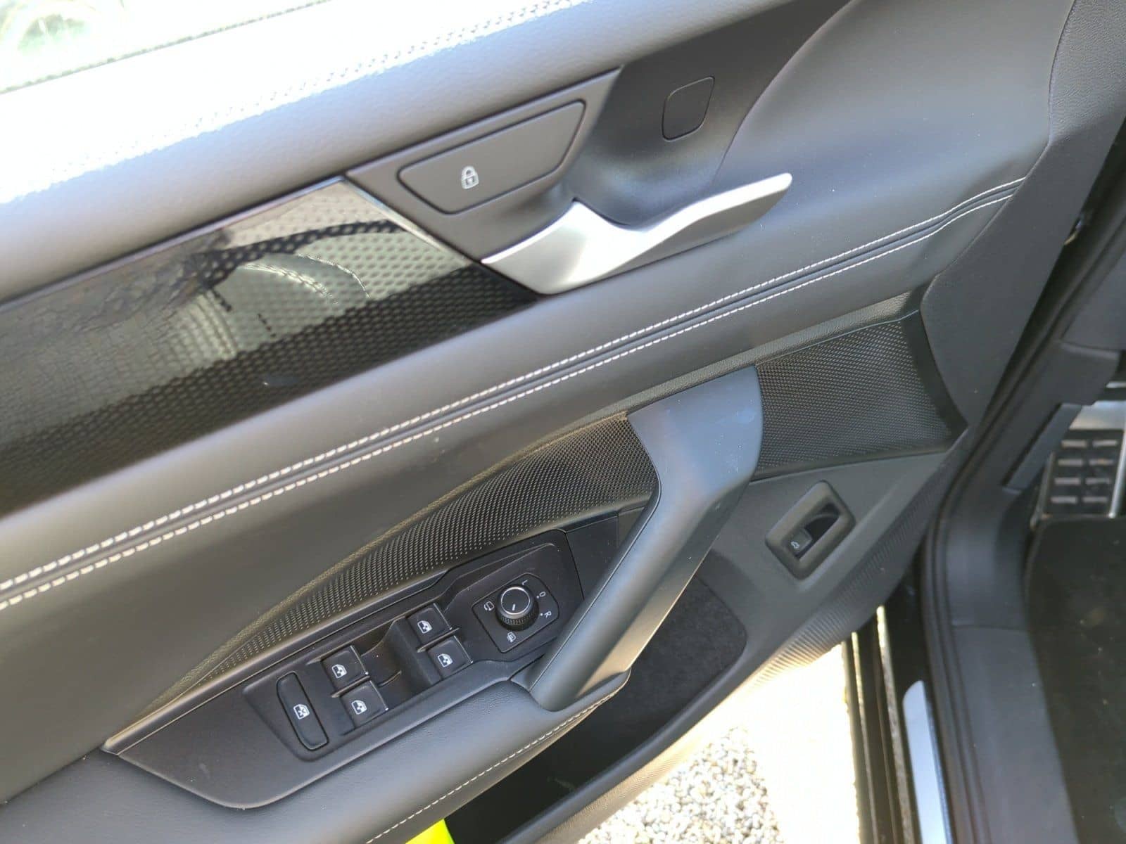 Volkswagen Tiguan 1.5 TSI DSG GOAL AHK MATRIX NAVI KLIMA foto 16