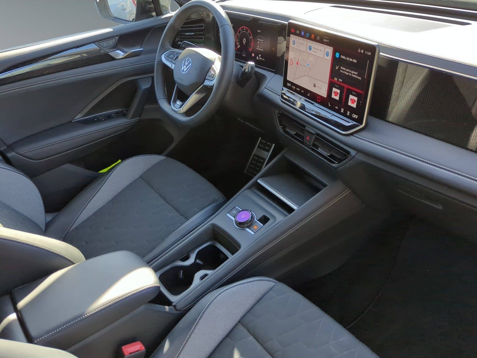 Volkswagen Tiguan 1.5 TSI DSG GOAL AHK MATRIX NAVI KLIMA foto 10