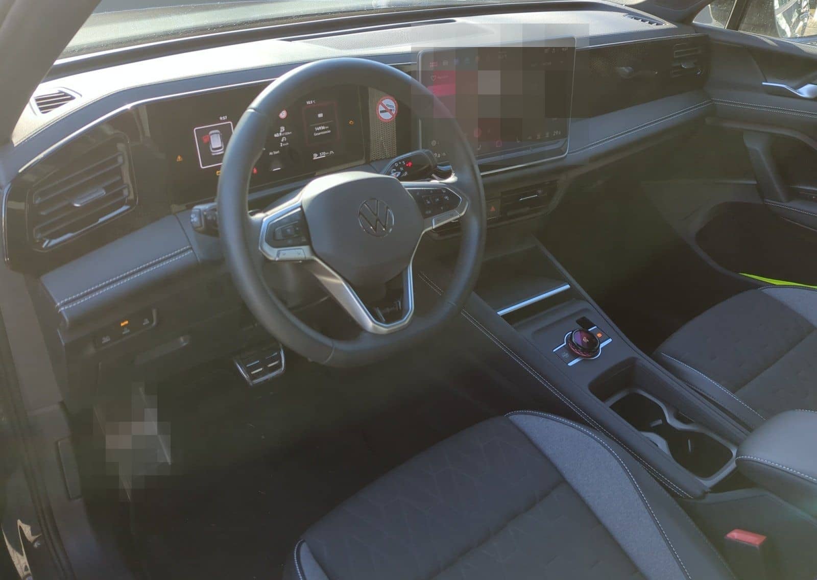 Volkswagen Tiguan 1.5 TSI DSG GOAL AHK MATRIX KLIMA ACC foto 14