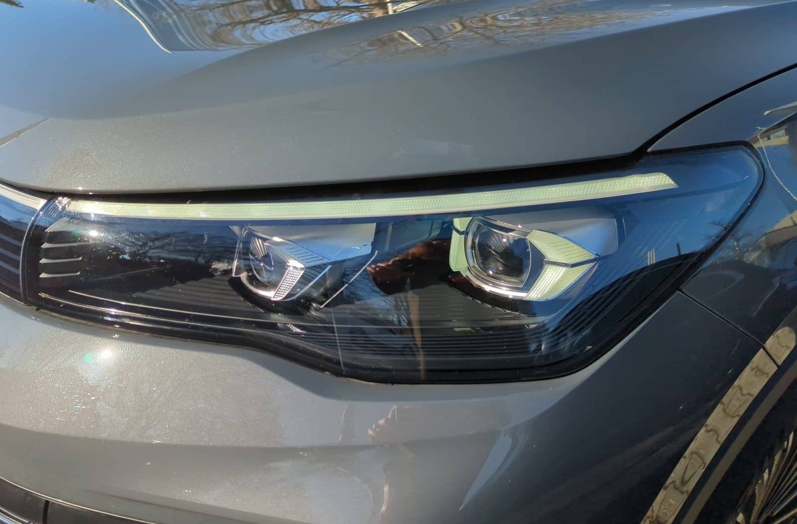 Volkswagen Tiguan 1.5 TSI DSG GOAL AHK MATRIX KLIMA ACC foto 24