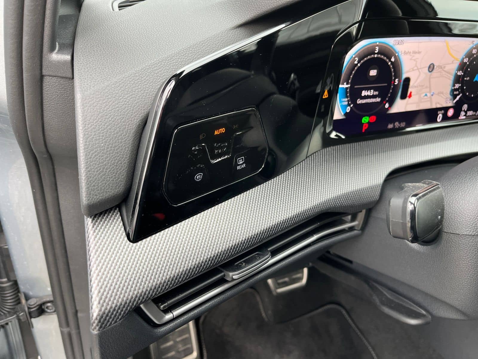 Volkswagen Golf Variant 2.0TDI DSG R-Line Matrix AHK 360° foto 15