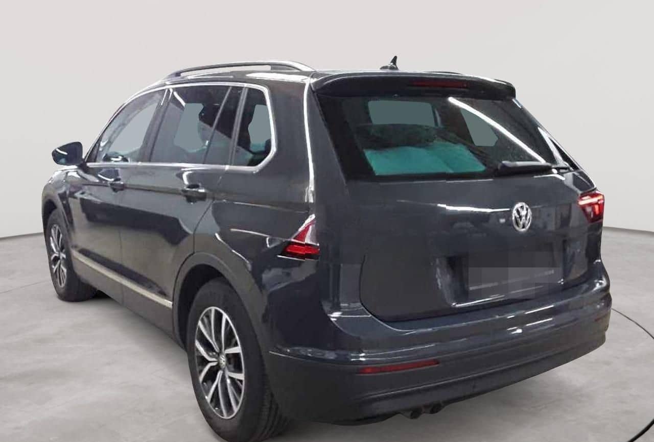 Volkswagen Tiguan 2.0 TDI Comfortline AHK AID ACC foto 2