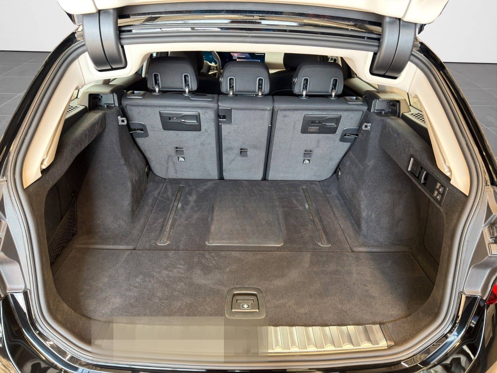 BMW 320xd Touring ACC KZU 360° HUD HiFi QI 3-ZK FL2 foto 8