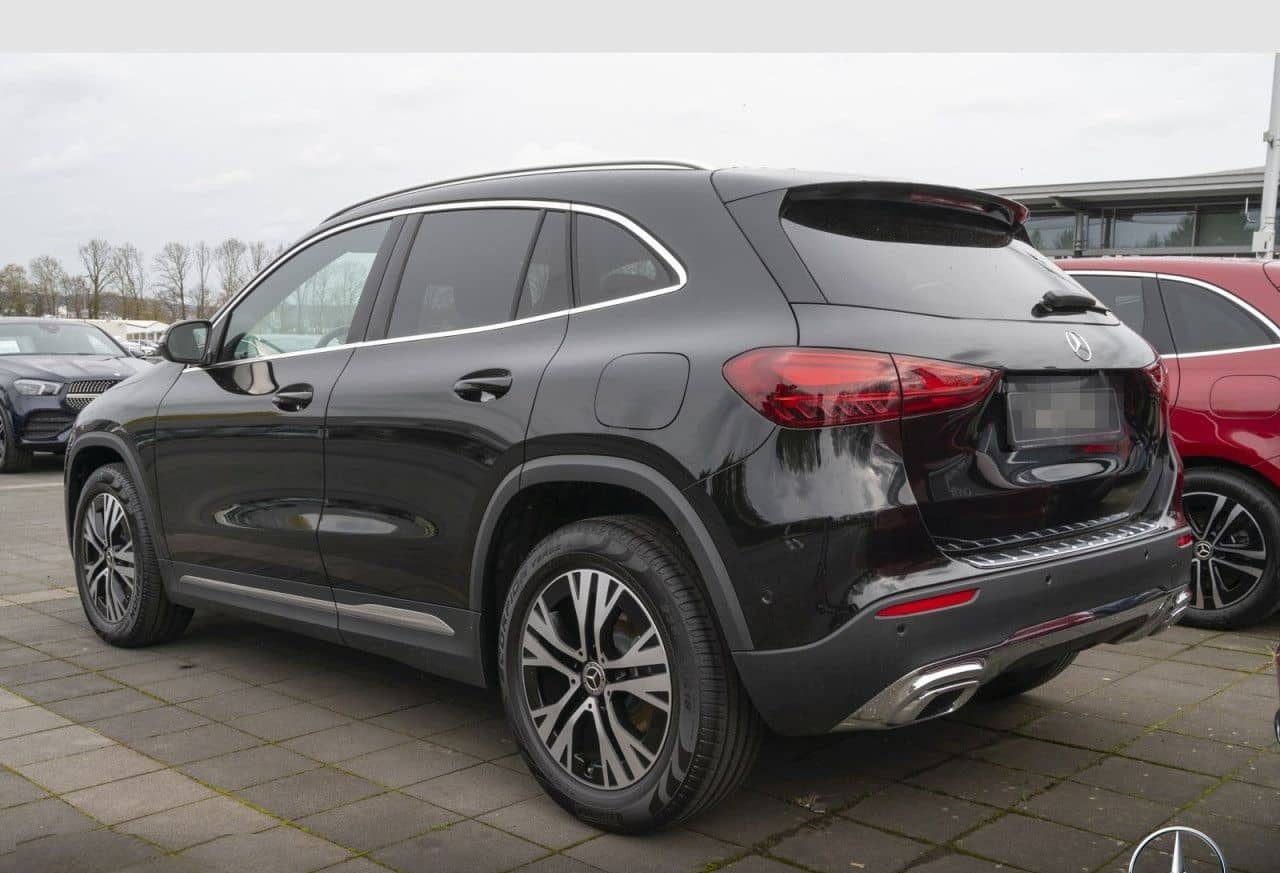Mercedes-Benz GLA 200 d Progressive LED Totwinkel Kamera 18" foto 11