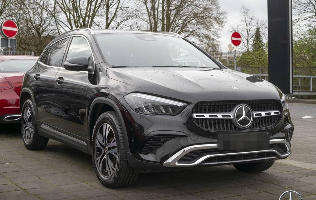 Mercedes-Benz GLA 200 d Progressive LED Totwinkel Kamera 18" foto 10