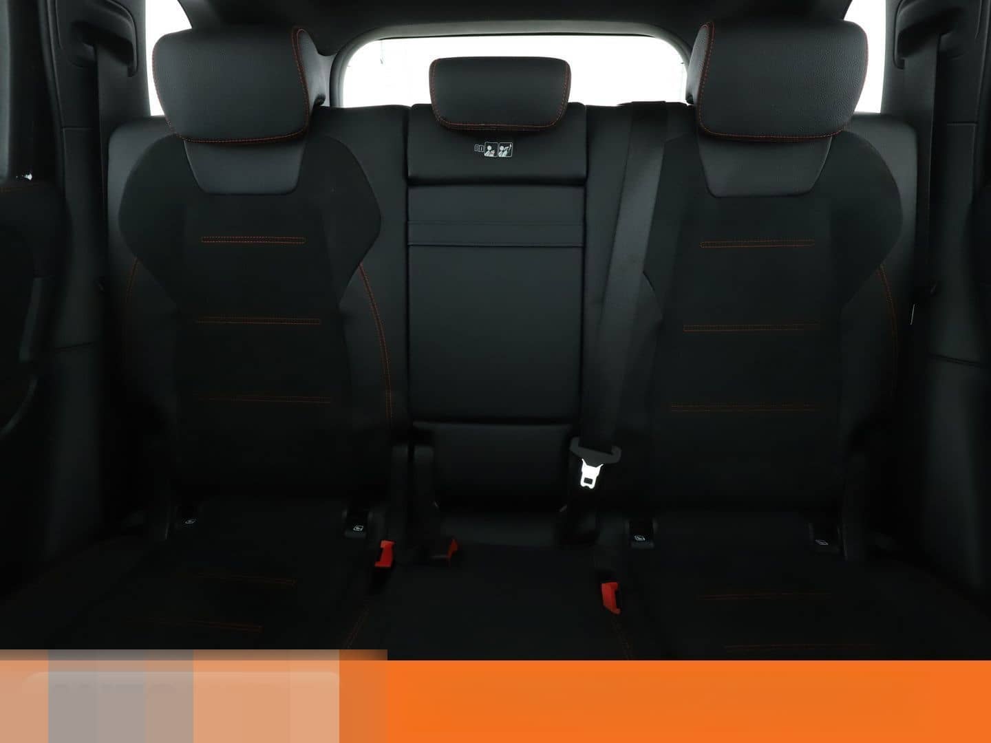 Mercedes-Benz GLB 250 4Matic AMG Line Aut.*NAVI*LED*TEMPO*PDC* foto 16