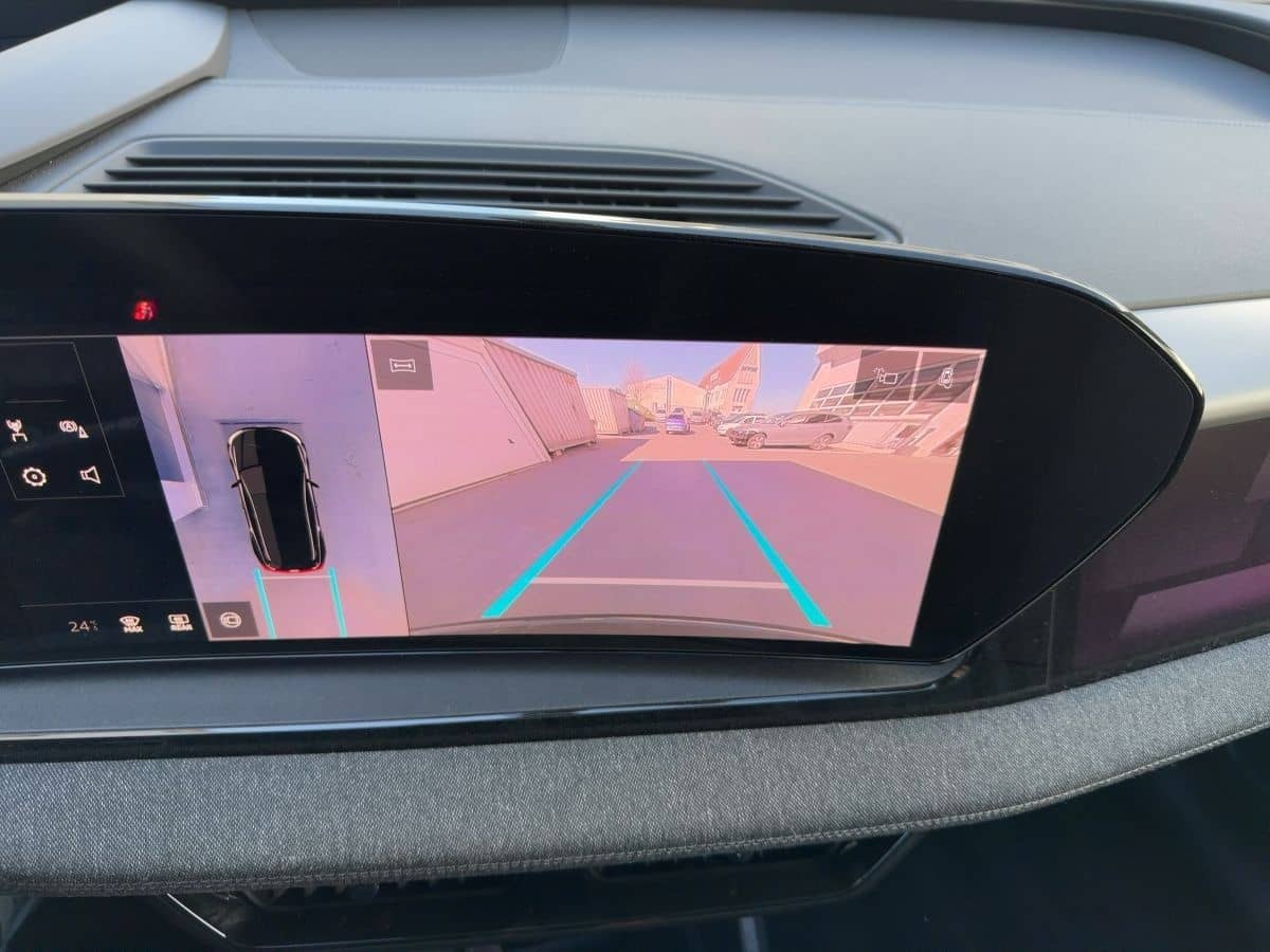 Audi Q6 e-tron QU S-LINE MATRIX+AIR+HuD+B&O+PANO+ACC foto 17