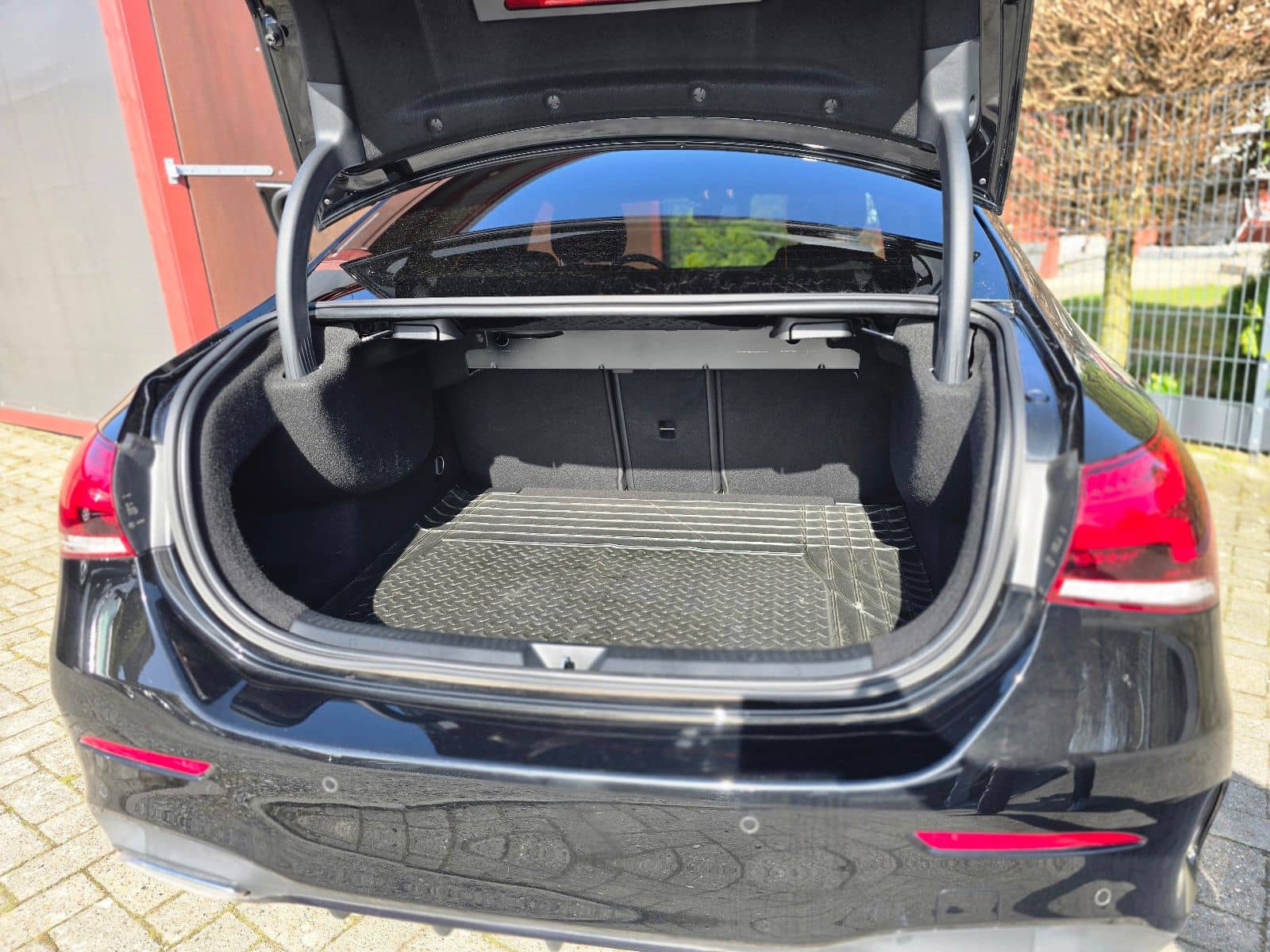 Mercedes-Benz A 180*NIGHTPAKET|LED-SW|AMG LINE|WIDESCREEN* foto 18