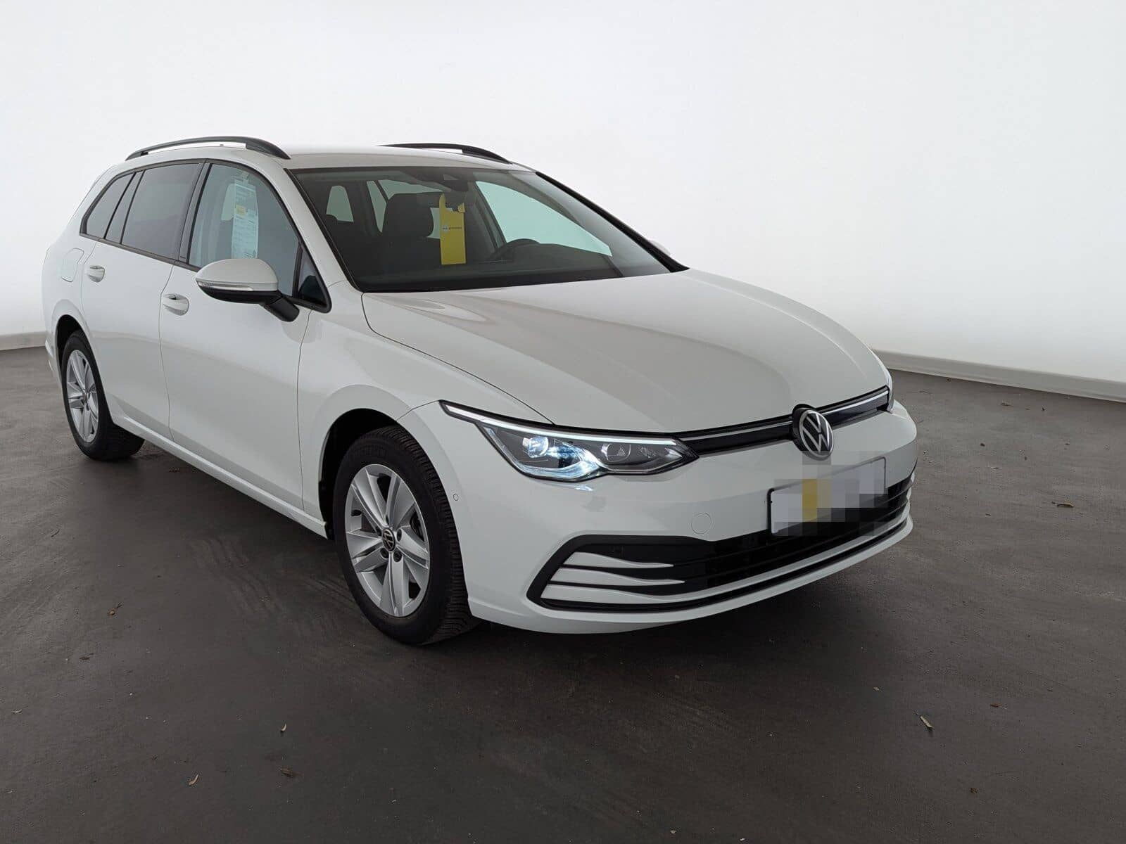 Volkswagen Golf VIII 1.5 TSI Life OPF LED+NAVI+RFK+ACC+SHZ+ foto 5