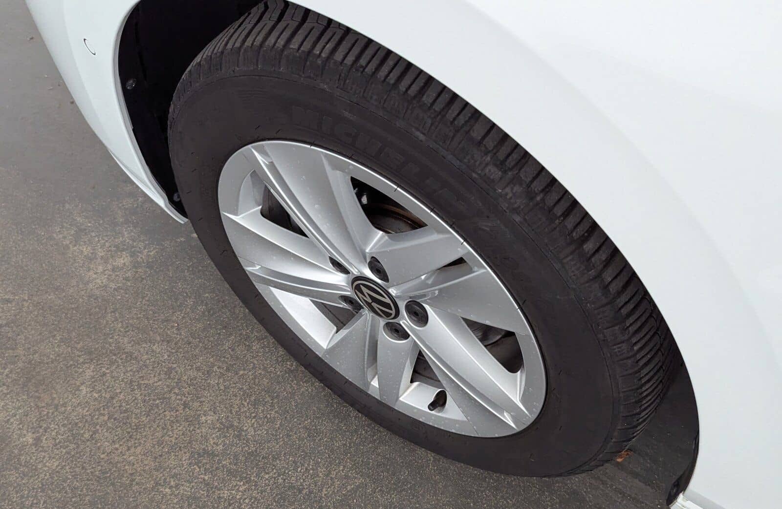 Volkswagen Golf VIII 1.5 TSI Life OPF LED+NAVI+RFK+ACC+SHZ+ foto 10